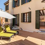 Domus With Two Terraces And Canal View In Dorsoduro